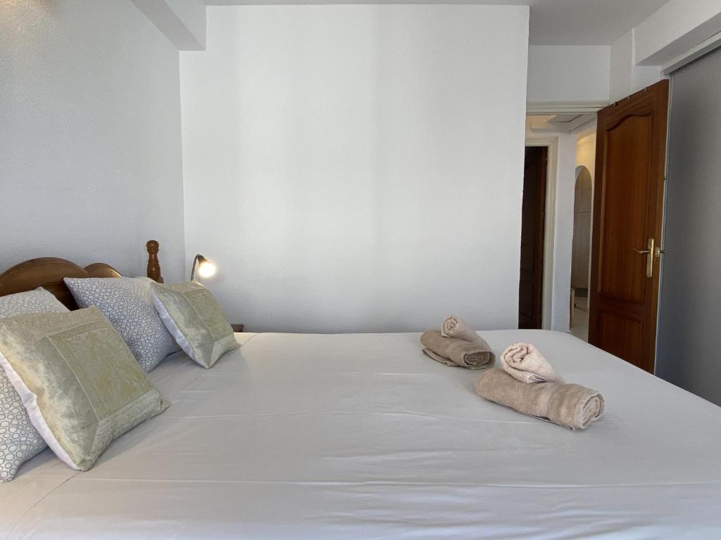 Postel nebo postele na pokoji v ubytování Bahia 46 Apartments Casasol