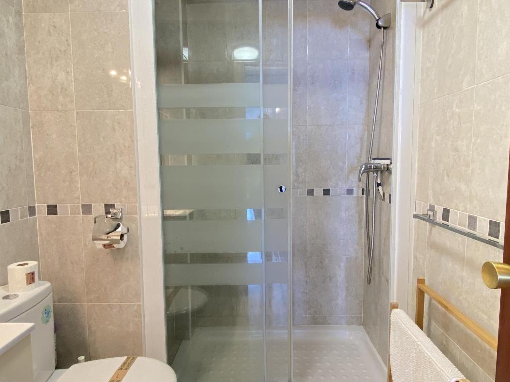 Koupelna v ubytování Bahia 46 Apartments Casasol