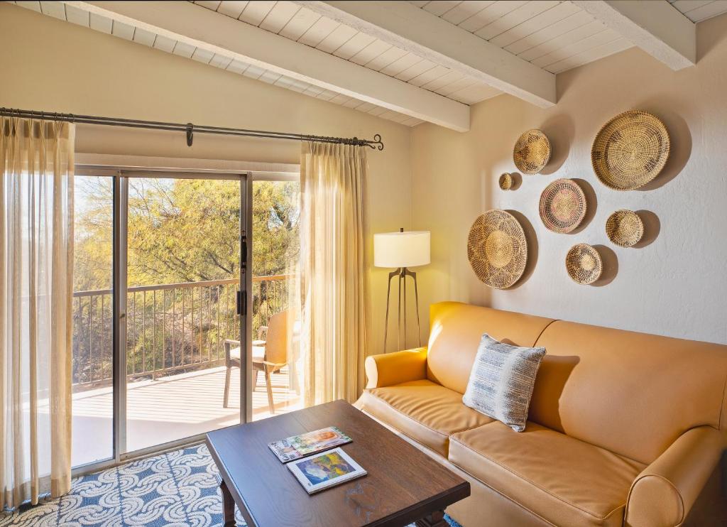 Westward Look Wyndham Grand Resort & Spa - 1 Lit King, Chambre De Posada, Au Bord De La Piscine