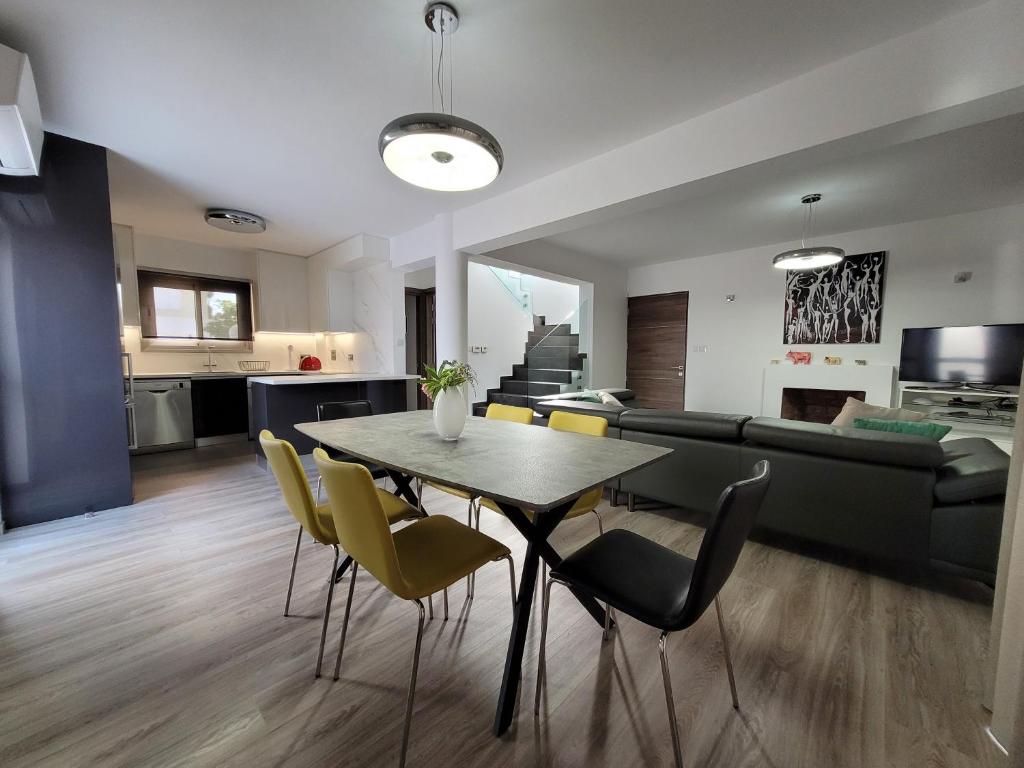 Posezení v ubytování Poros 2 Villa