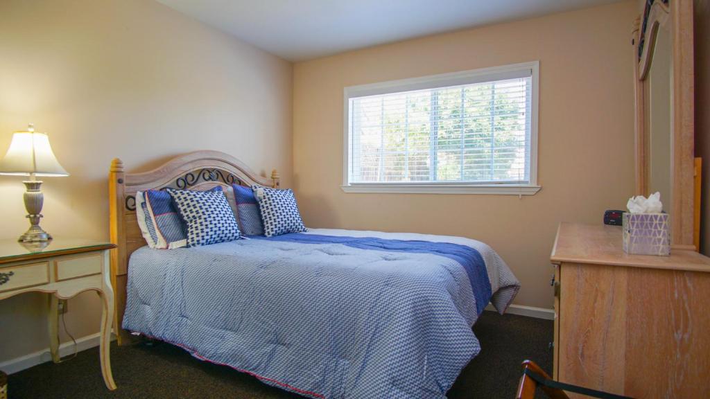 333 Juanita Avenue - Housity