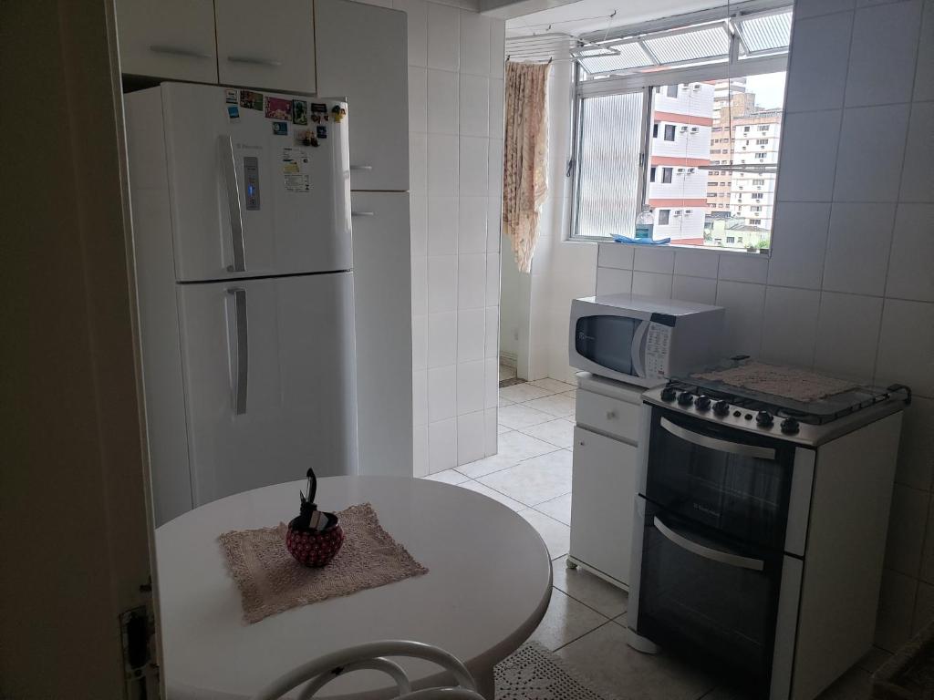  Apartamento Inteiro no Gonzaga- Coração de Santos