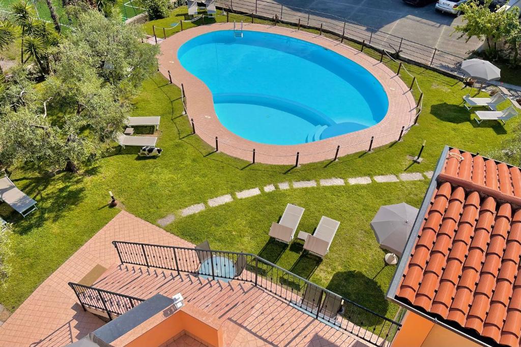 Basen w obiekcie Albergo Vittoria lub w pobliżu