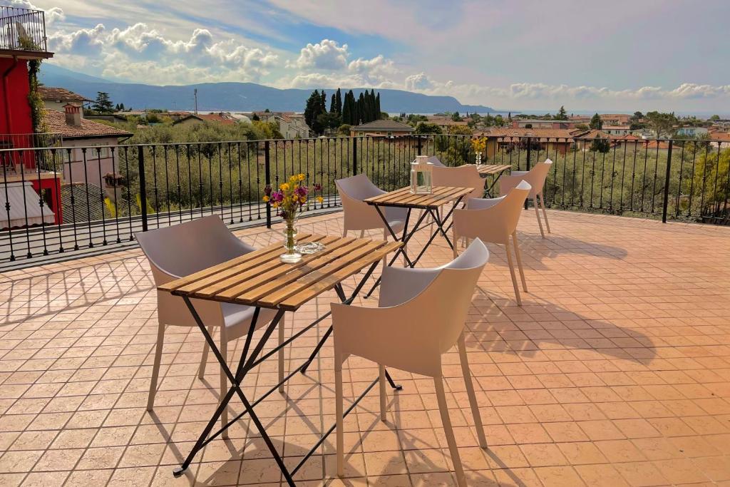 Balkon lub taras w obiekcie Albergo Vittoria