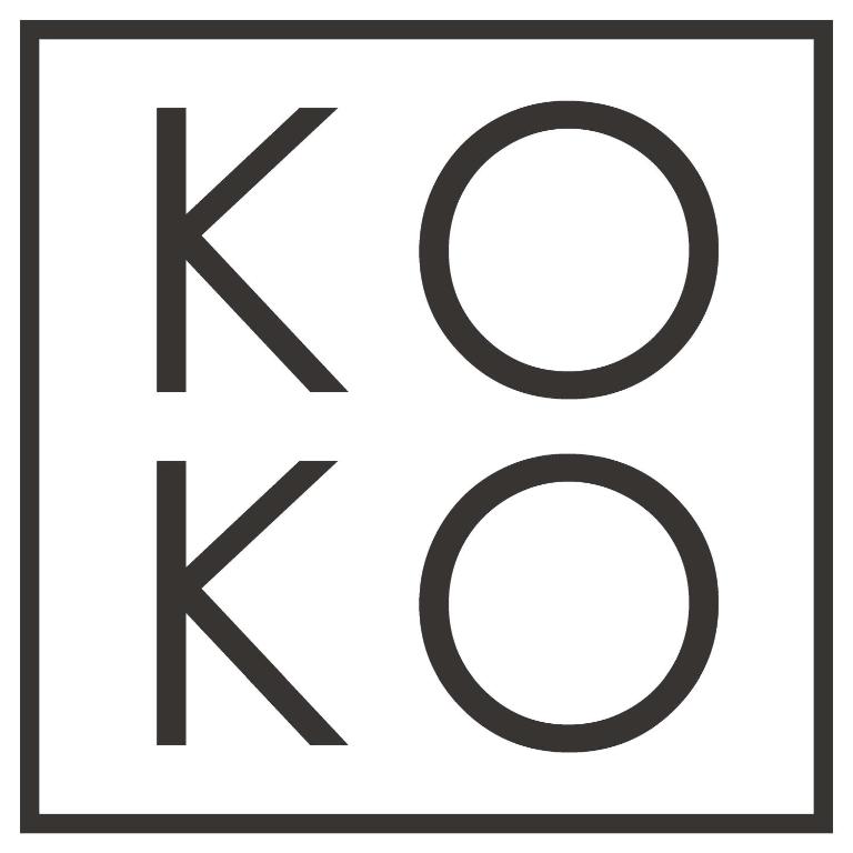 KOKO HOTEL Tsukiji Ginzaに飾ってある許可証、賞状、看板またはその他の書類