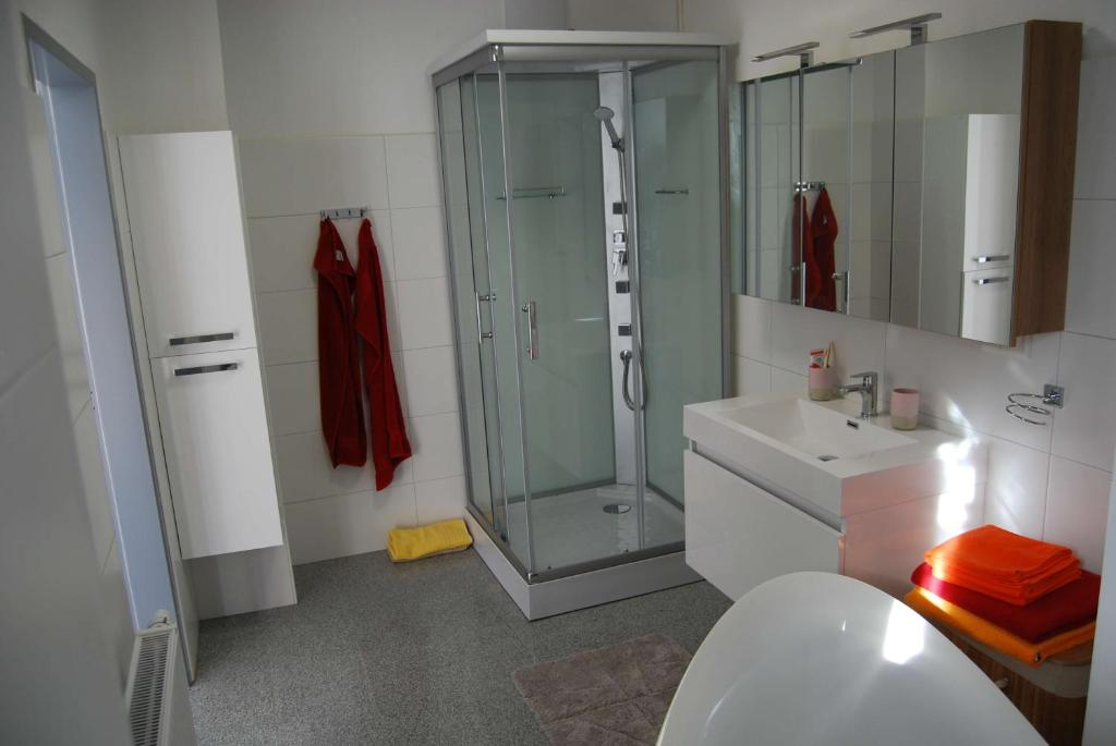 Kúpeľňa v ubytovaní Ferienwohnung Polzer