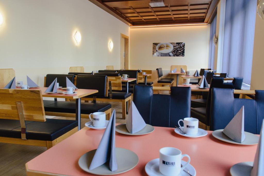 Hotel Drei Kreuz - Self Check In - Resim 6