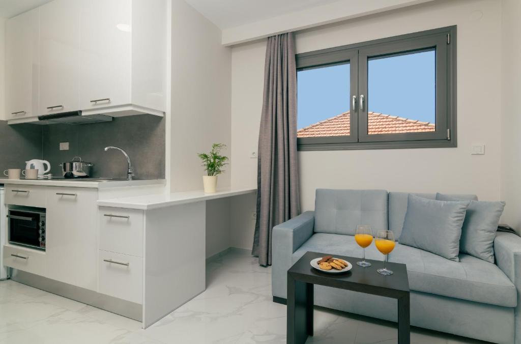 Kuchyň nebo kuchyňský kout v ubytování Centro Studios & Apartments