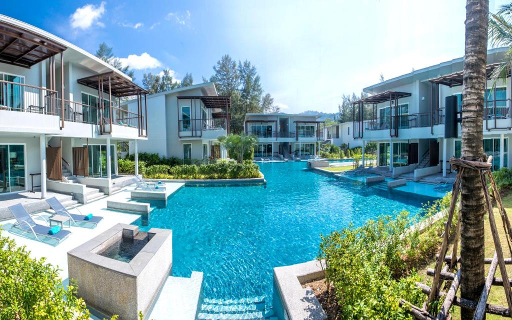 Bazén v ubytování The Waters Khao Lak by Katathani - SHA Extra Plus nebo v jeho okolí