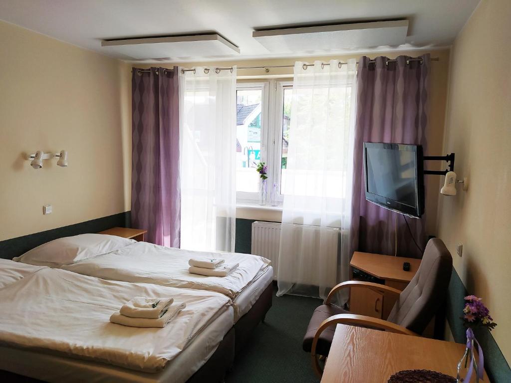 Leśna Przystań - Double Room With Balcony