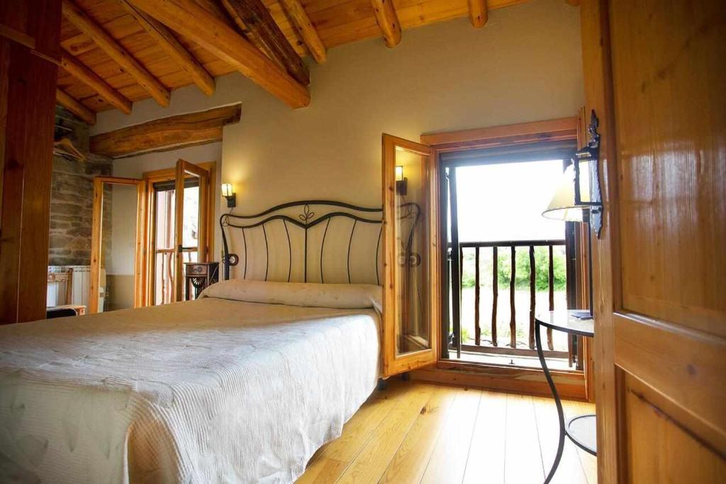 El Corral de Villacampa, Mondot – Updated 2022 Prices