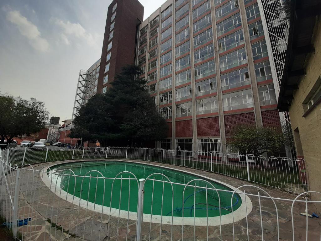 
The swimming pool at or near Vistaero Apartments
