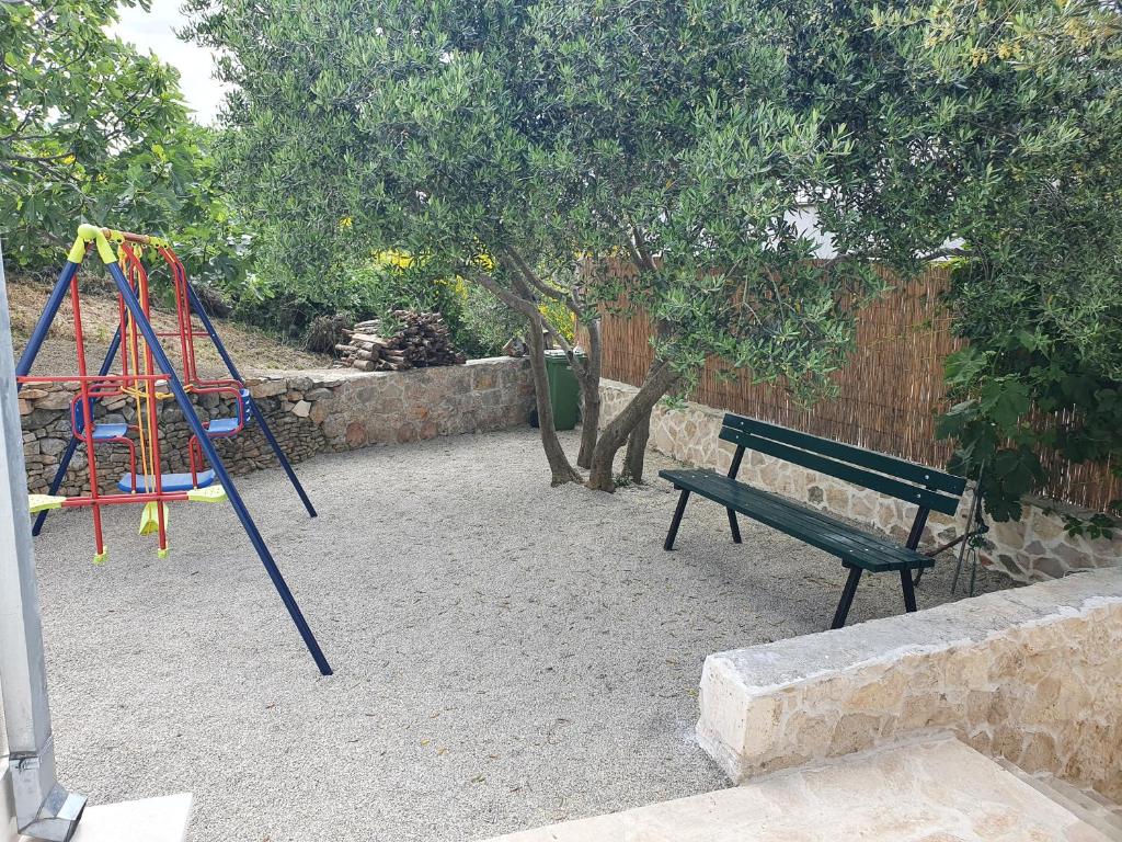 Herní místnost nebo prostor pro děti v ubytování Holiday home Kastela Village