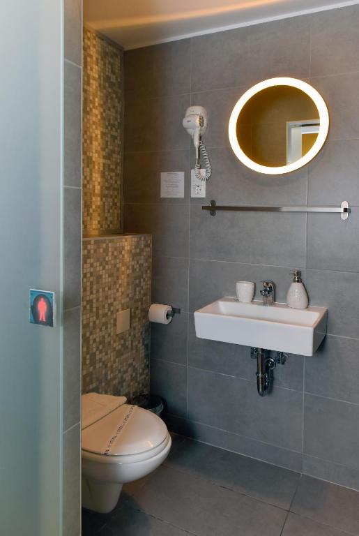 Walk Inn Váci 78 - Resim 34