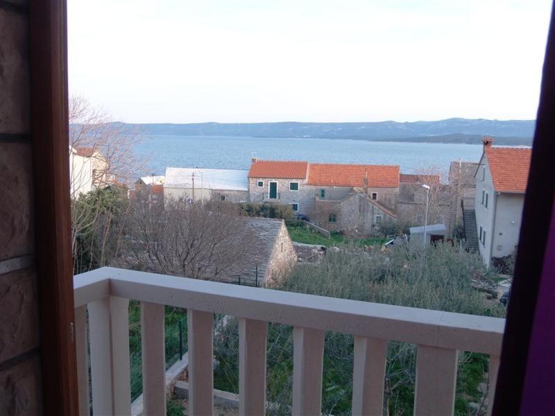 Seaview Apartment Bol (3417-5)
