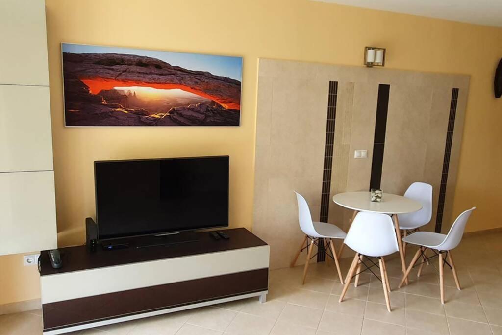 Posedenie v ubytovaní Igényes 4 fős apartman közvetlen a strandnál