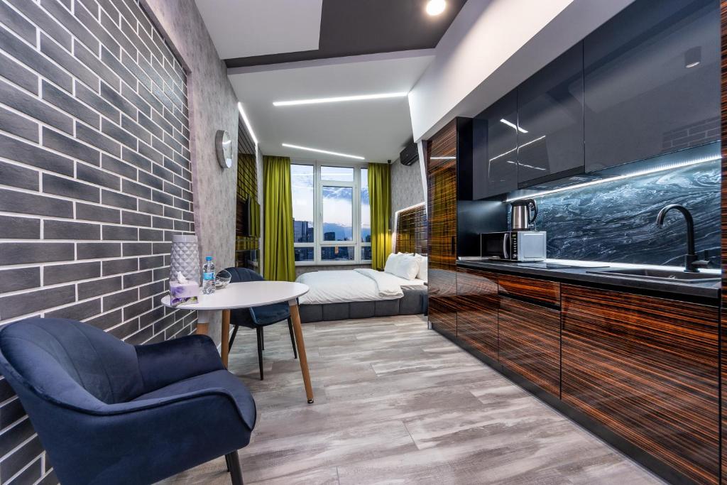Luxury Apartments in Downtown photo 5