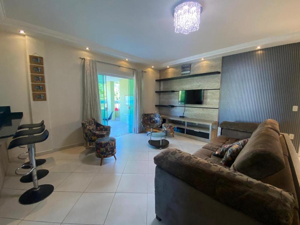  A323 - COBERTURA DUPLEX COM PISCINA - ED. SANTIAGO