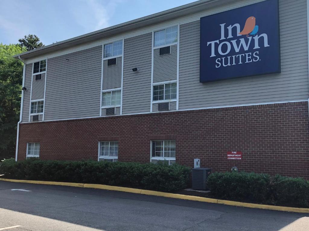 InTown Suites Extended Stay Richmond VA - Midlothian, Richmond – Updated  2023 Prices