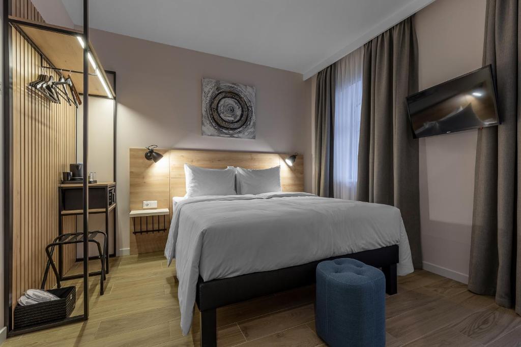 KONTRAKT Boutique Hotel фото 2