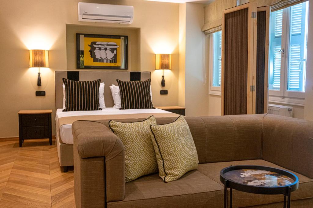 IPELHOME - Plaka Boutique Apartments - 13