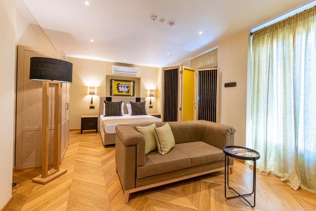 IPELHOME - Plaka Boutique Apartments - 19