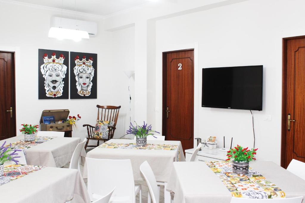 TV a/nebo společenská místnost v ubytování B&B Ciccannina