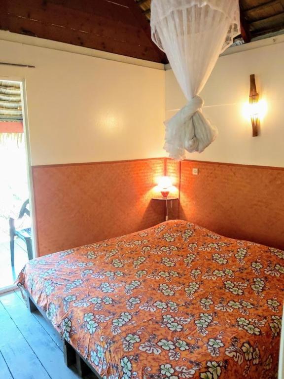 HUAHINE - Bungalow Vanille 2p - photo 2 - Huahine, Polynésie