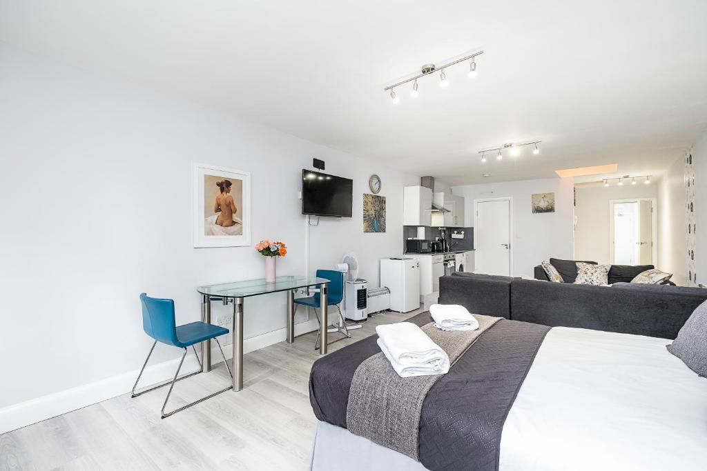 Securematics Executive Studio Apartments, London (updated prices 2024)