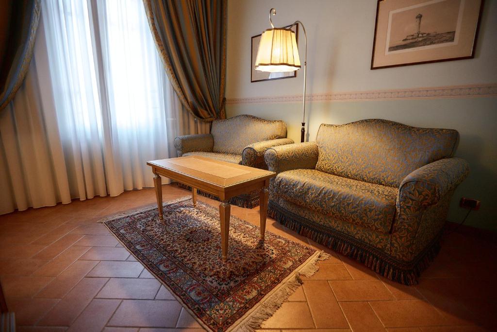 Posedenie v ubytovaní Hotel Villa Il Patriarca