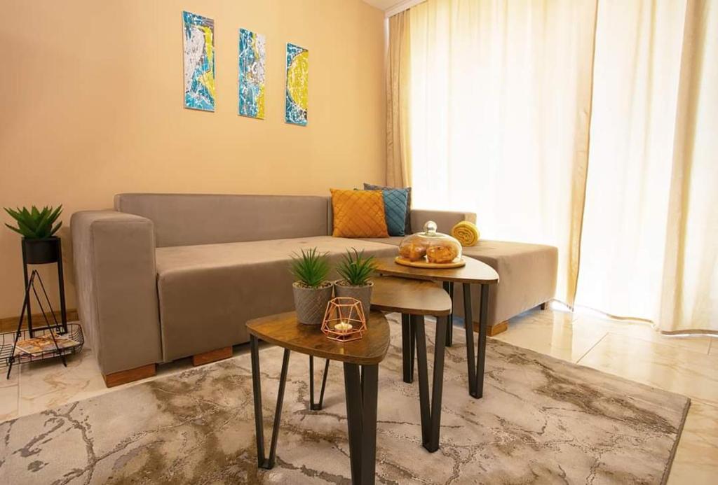 Kleptuzaparts - One-Bedroom Apartment