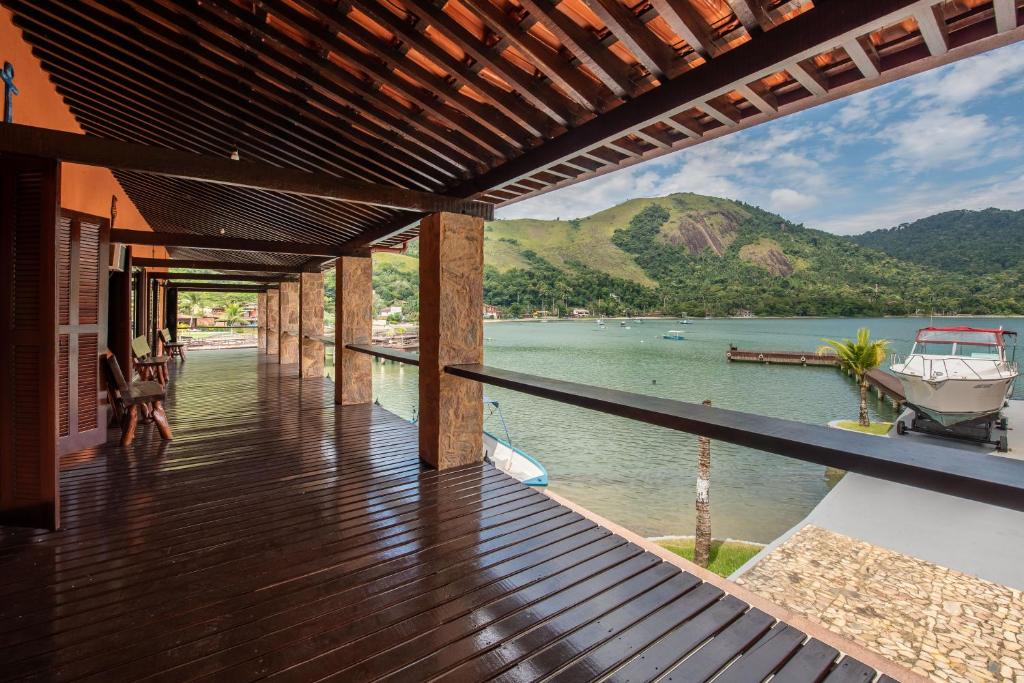  Praia e Mar Angra