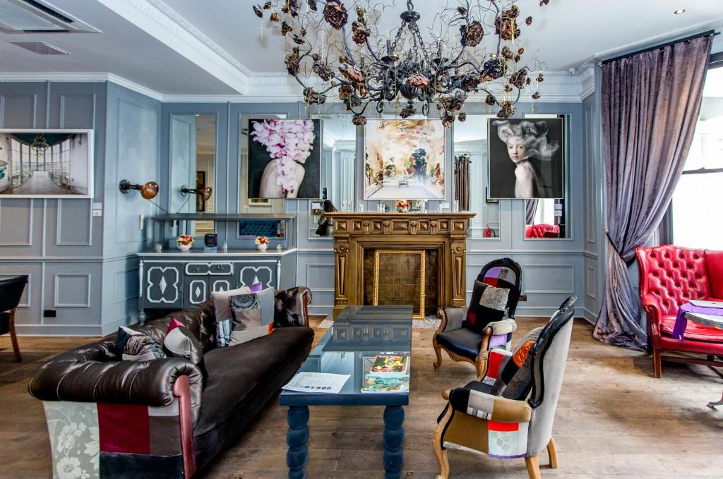 The Exhibitionist Hotel - Resim 22