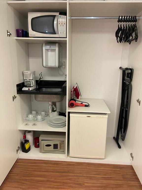  Apartamento bem localizado Itaim Bibi