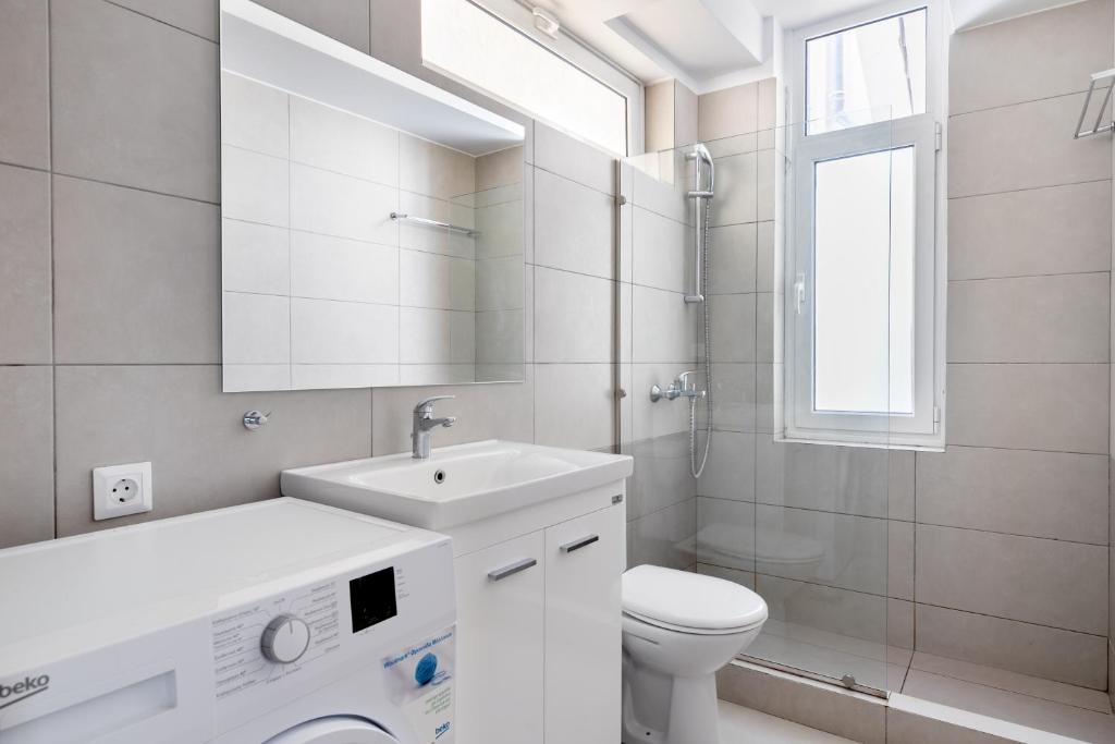 Kúpeľňa v ubytovaní Supreme C2 Apartment in Syntagma
