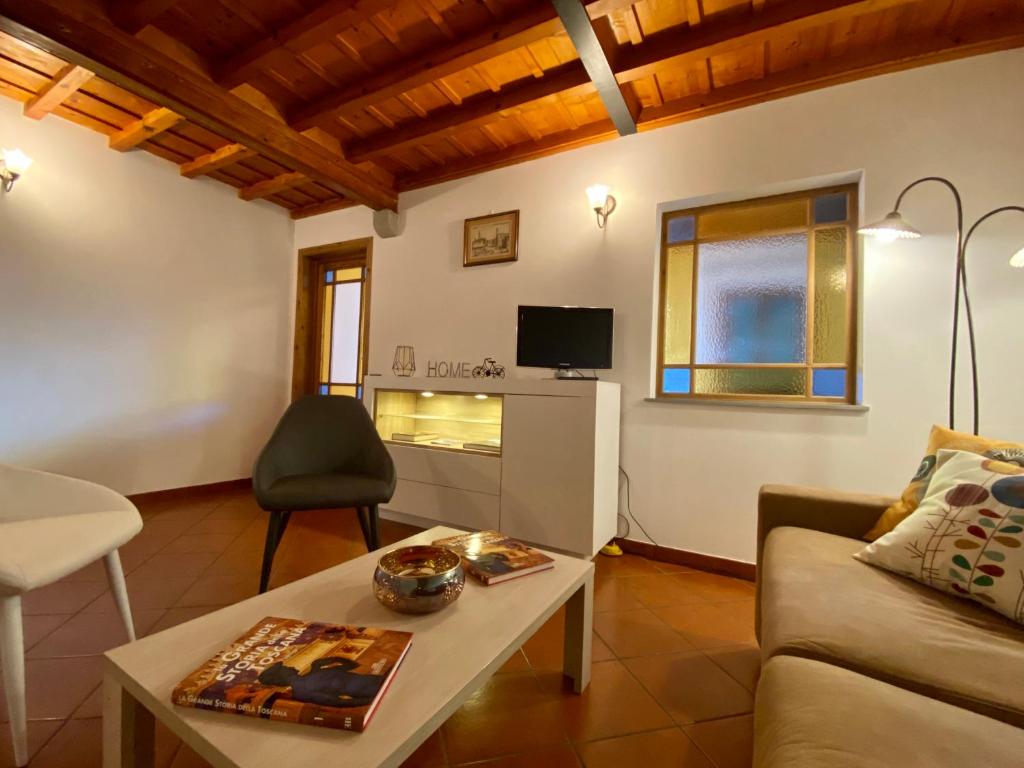 Fotografie z fotogalerie ubytování Cozy 4th and top floor apartment ve Florencii