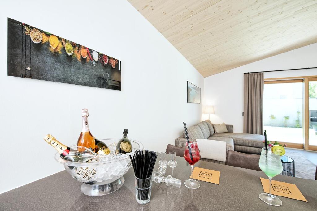 Nápoje v ubytování Apartment Velden - 24 Home im Zentrum