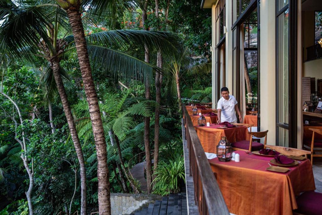 Zahrada ubytování Komaneka at Bisma Ubud