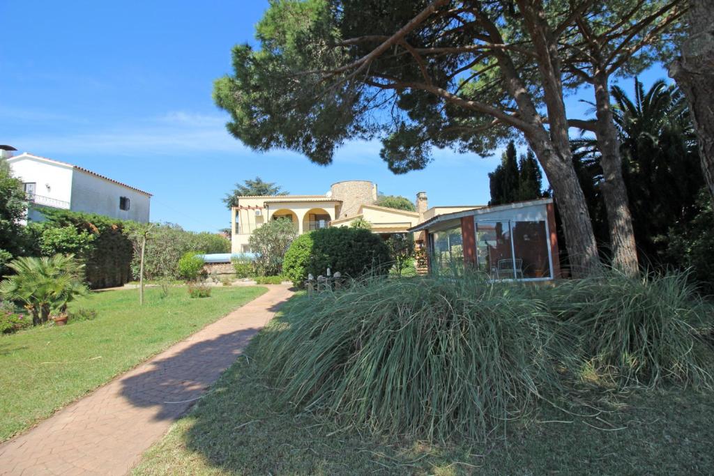 Budova, v ktorej sa vila nachádza