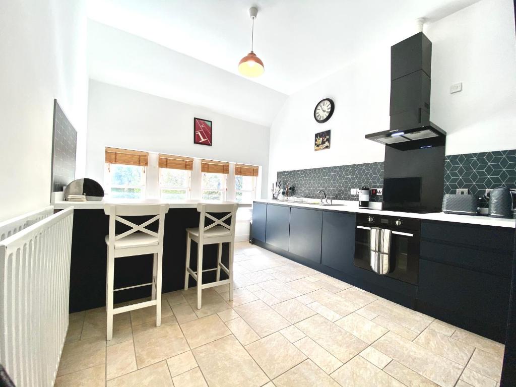 Kuchyň nebo kuchyňský kout v ubytování Serviced Accommodation Moray - Lesmurdie House