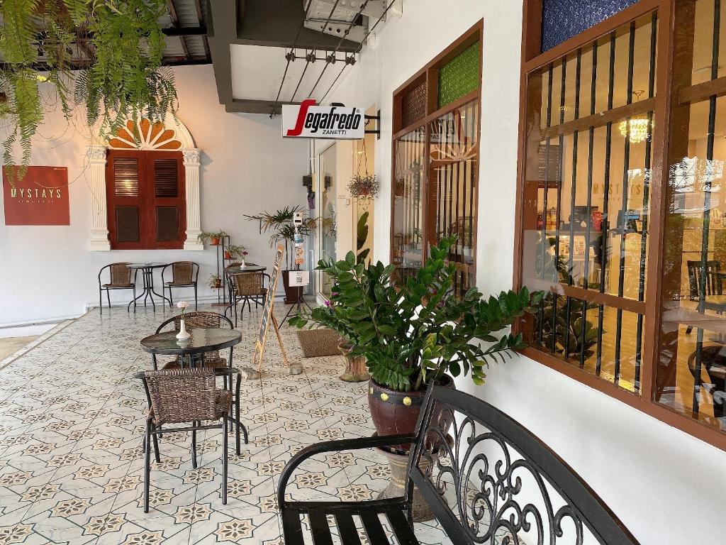 Mystays Phuket - Resim 19