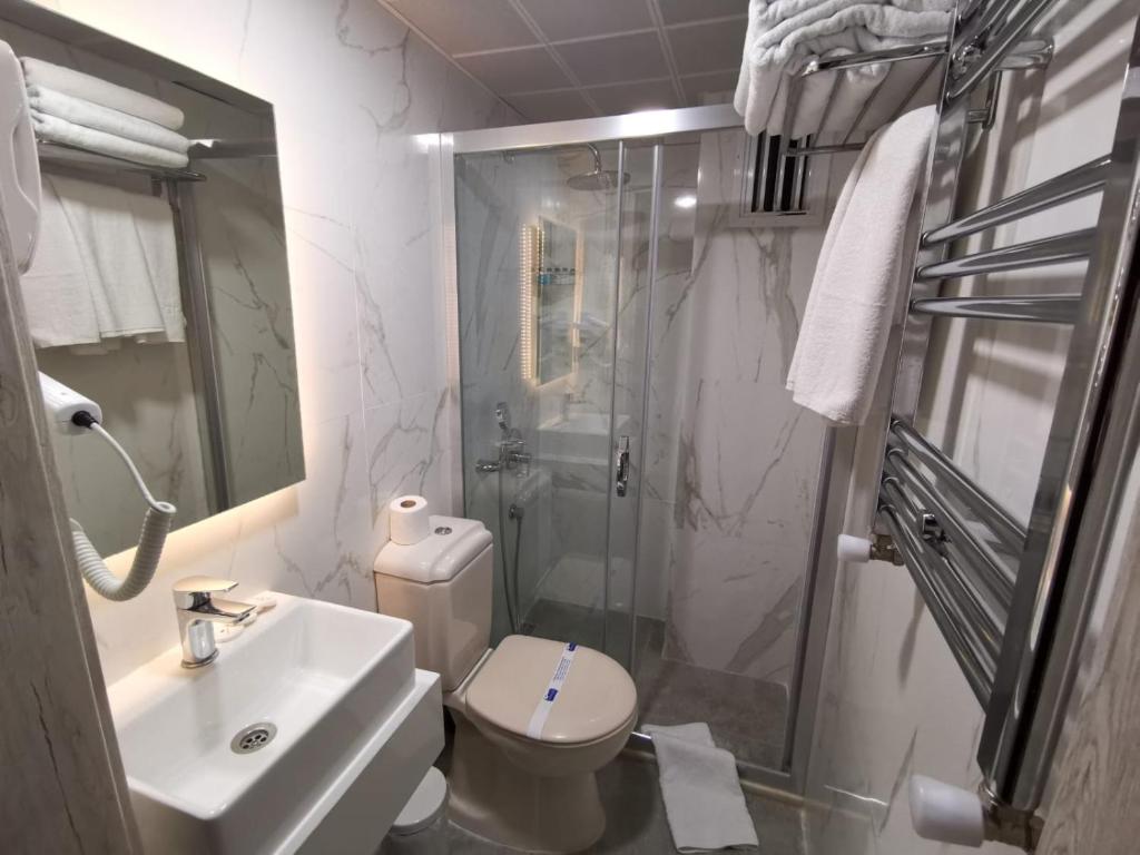 Koupelna v ubytování Temizay Hotel