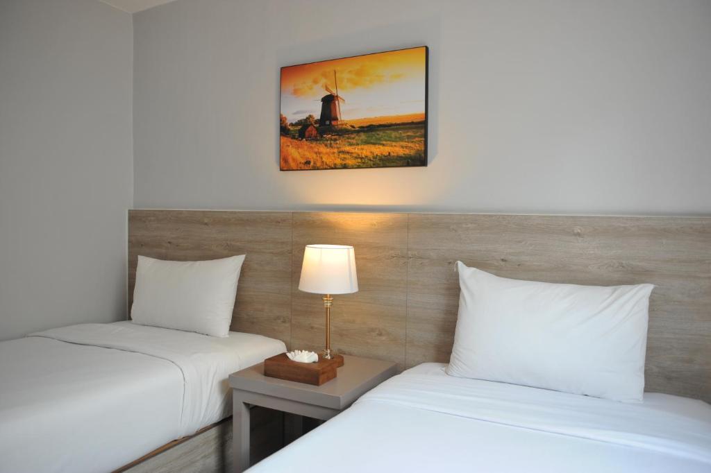 Drop Inn Bangkok - Superior Double Or Twin Room