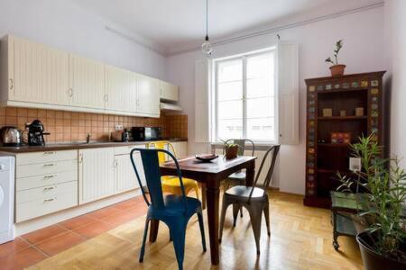 Kuchyňa alebo kuchynka v ubytovaní Bp SOHO GRAND Apartment