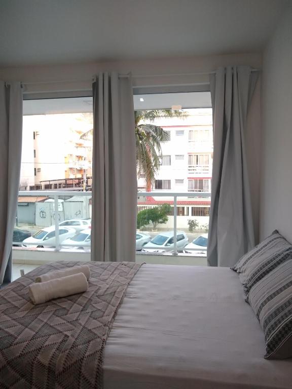  Apt BEIRA MAR COM PISCINA ATÉ 10 PESSOAS