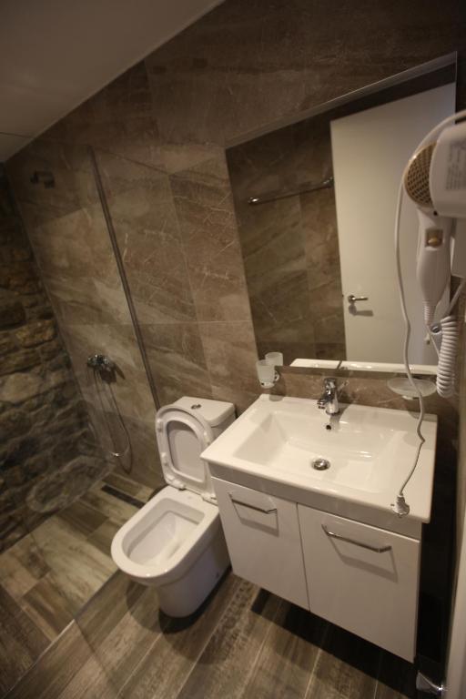 Bunec Beach Resort - Image 2