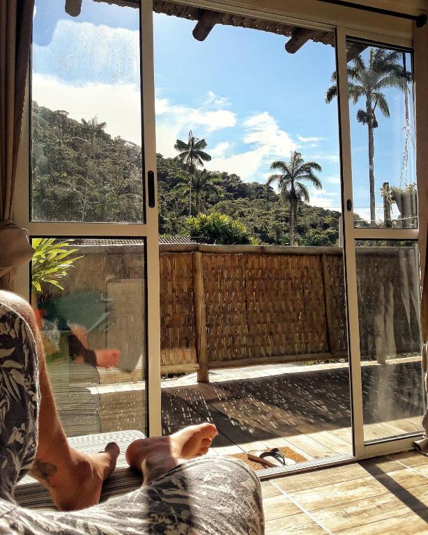  Suíte Saíra Container