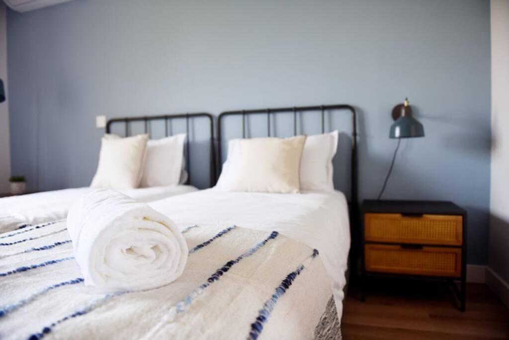 Postel nebo postele na pokoji v ubytování Villa Ita - 7 Room villa & Pool - Sintra