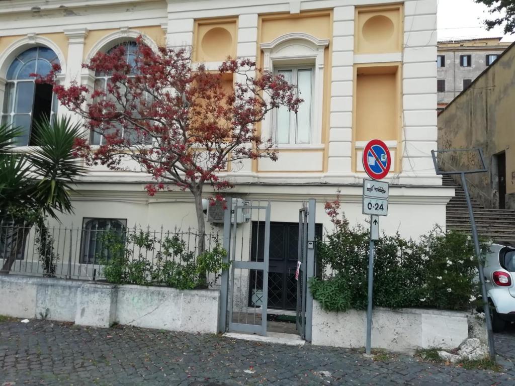 Budynek, w którym mieści się apartament