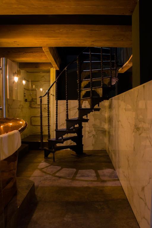 Boutique Hotel The Noblemen - Resim 41